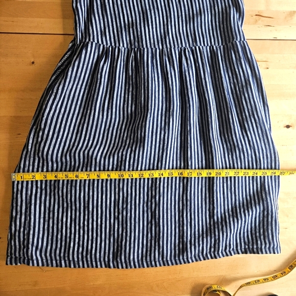 Conscious Clothing. Dress small - Picture 3 of 6